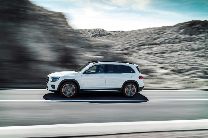 Illustration for article titled The Mercedes-Benz GLB Can Seat Seven Without Being Grotesquely Enormous